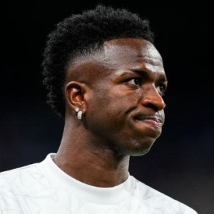 Crown Sports-西媒：皇马与《法国足球》决裂，但无意针对罗德里