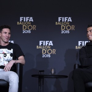 Crown Sports-谁是历史最佳？加雷：梅西第一C罗第二，梅西是另一个维度的存在